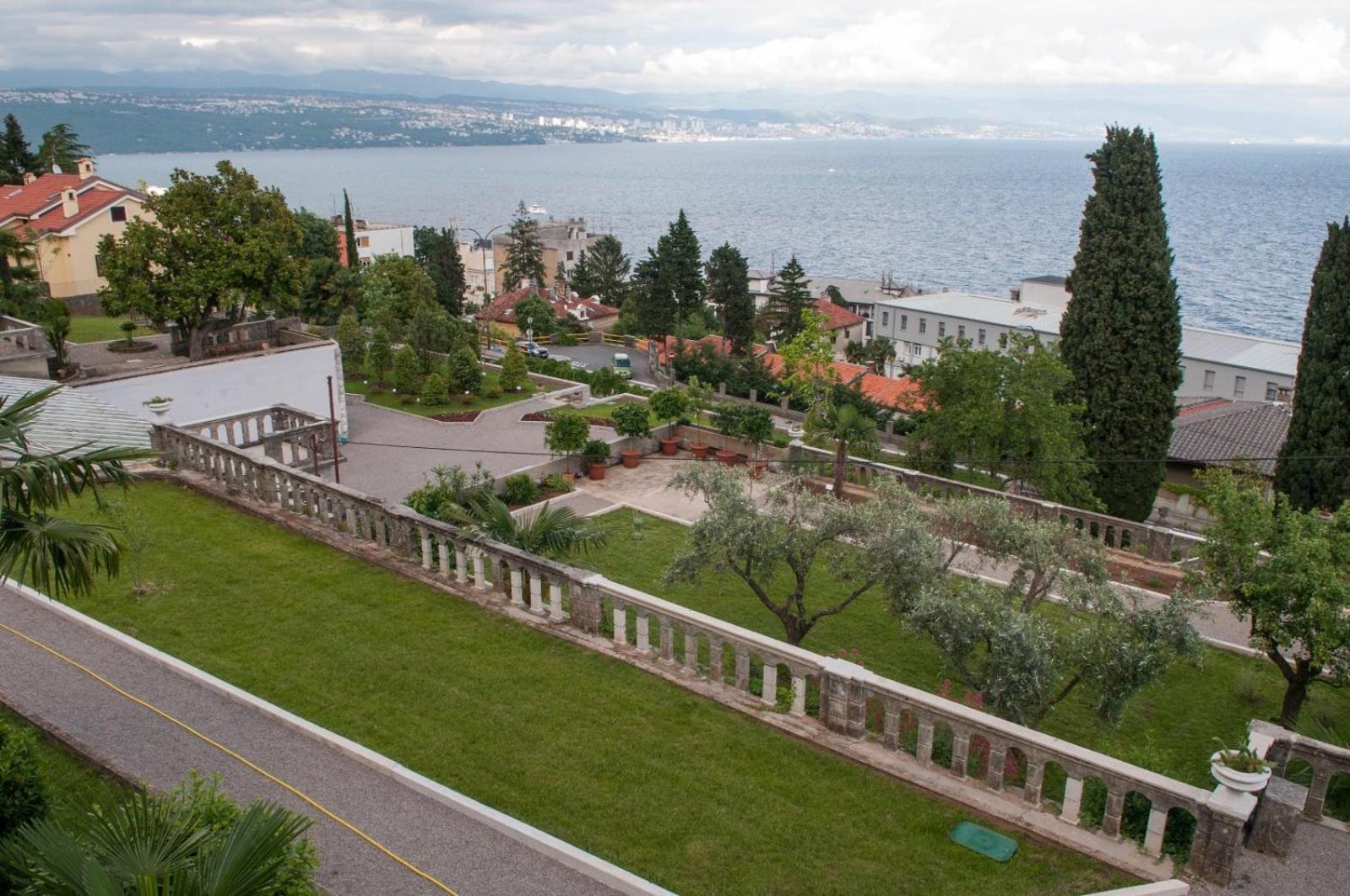 Azureo With Ocean View * Opatija